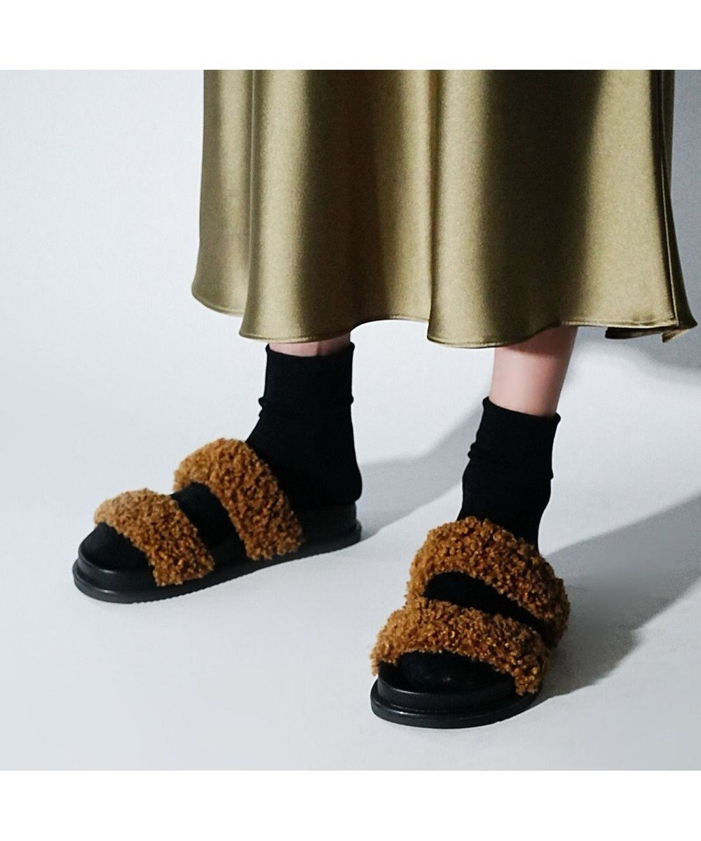 MODE ET JACOMO <carino>エコファーもこもこサンダル 