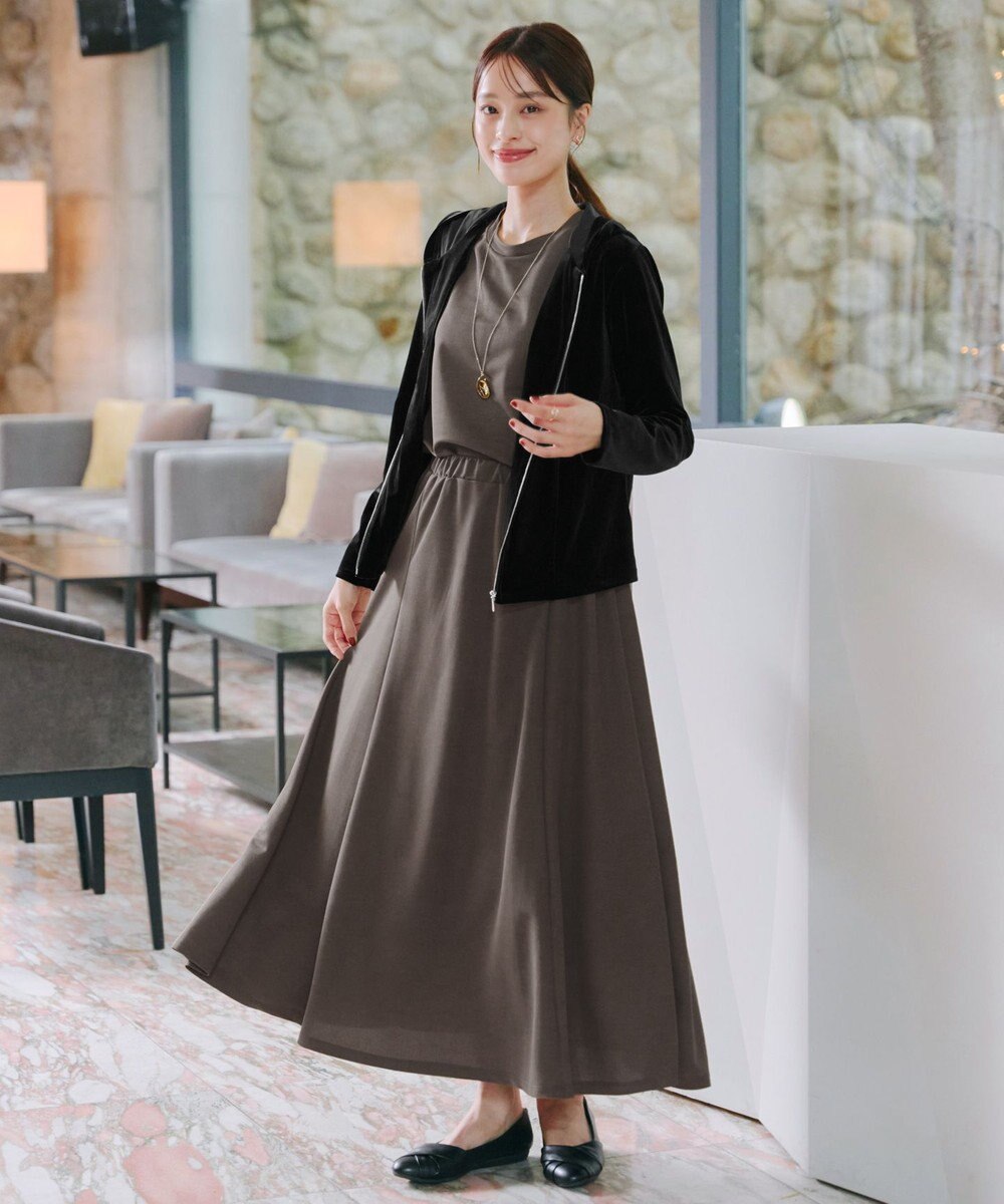 Tiaclasse L 【洗える】ベロアショートパーカー 