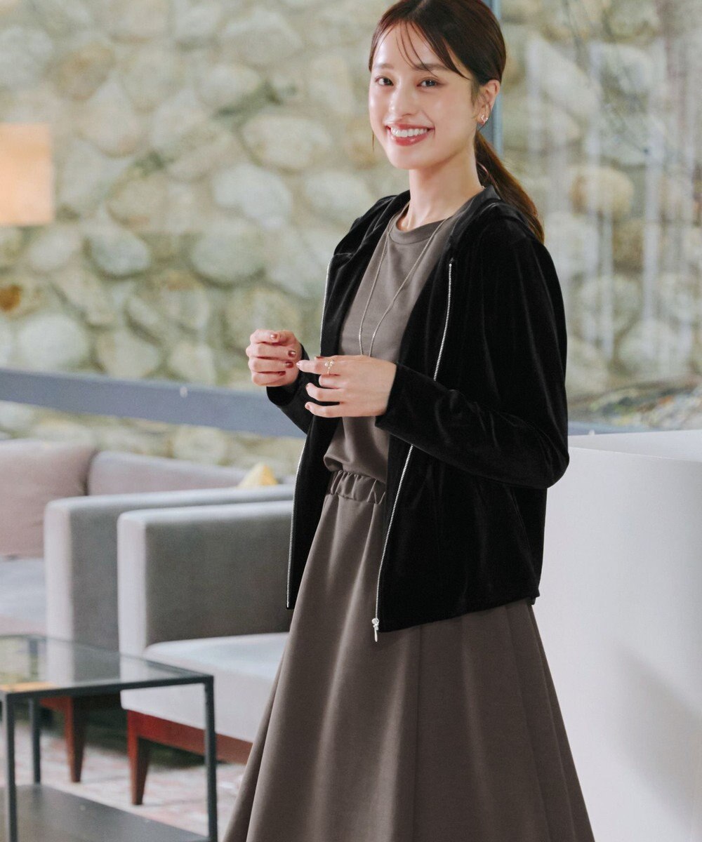 Tiaclasse L 【洗える】ベロアショートパーカー 