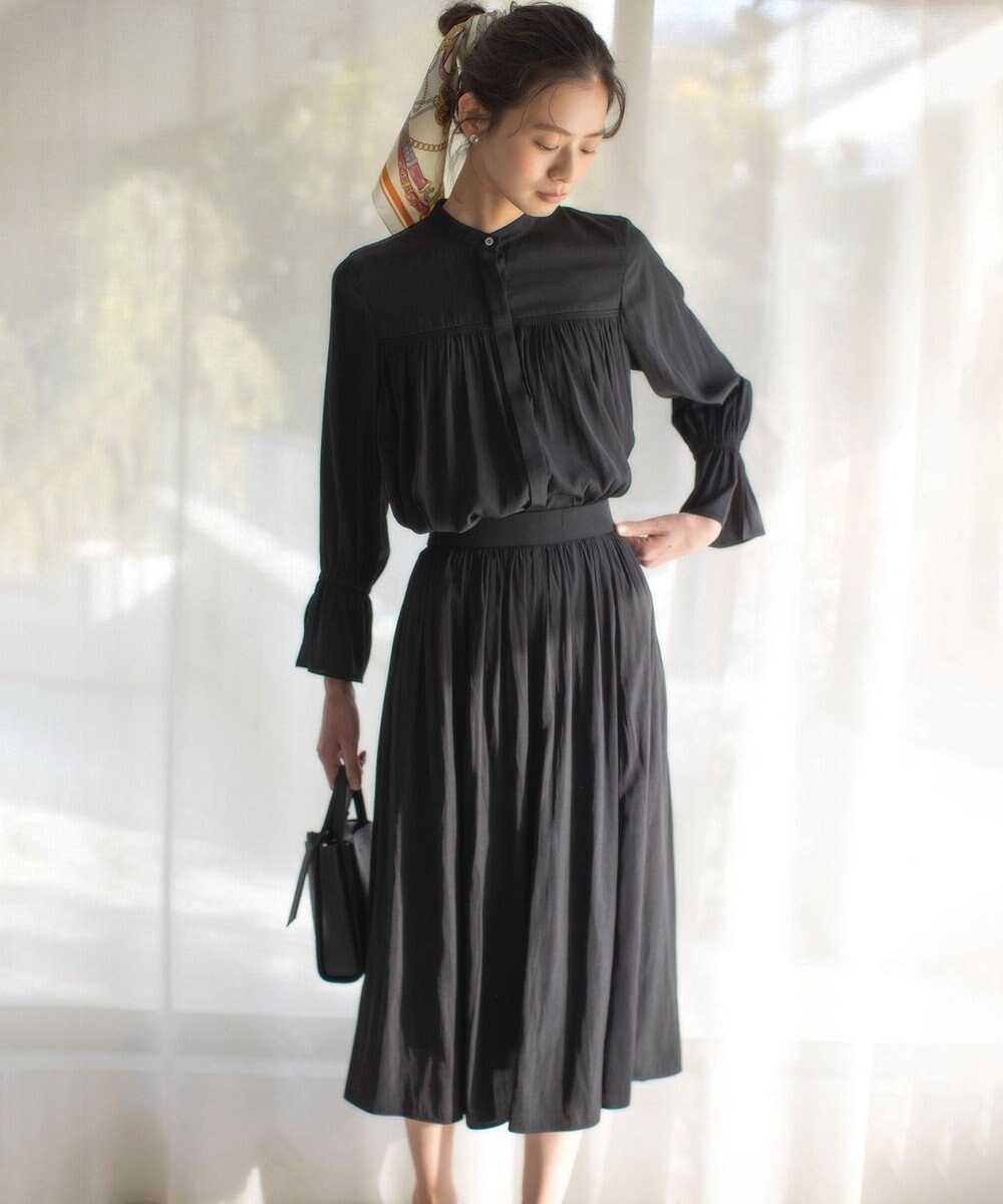 組曲 L 【WEB限定】ギャザーライトデシン ブラウス 