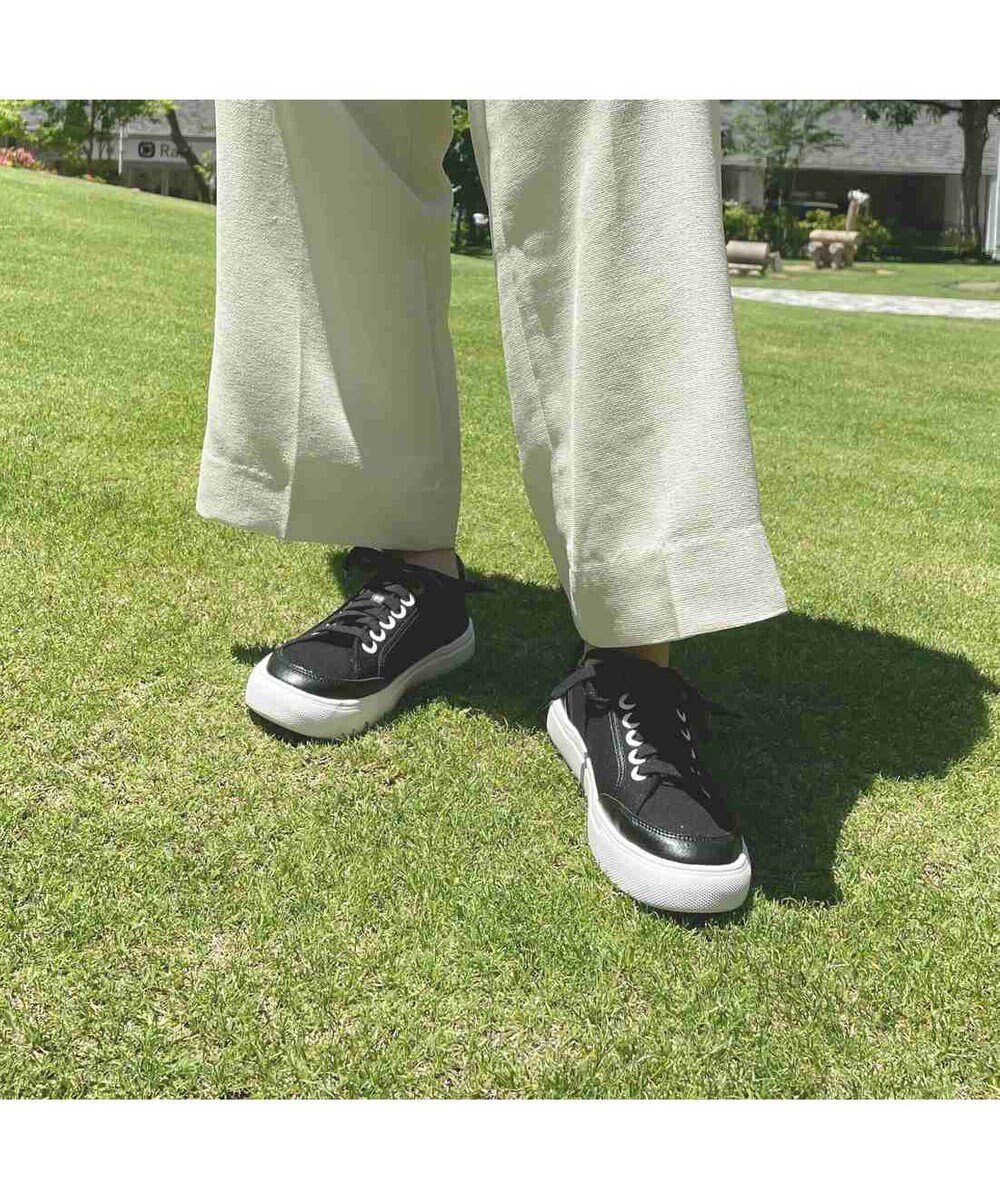 MODE ET JACOMO <carino>【レイン対応】【軽量】レースアップスニーカー 