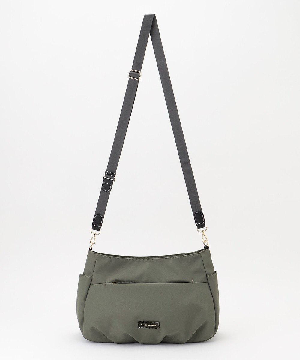 LA BAGAGERIE ポリエステルキャンバス　タックショルダー 