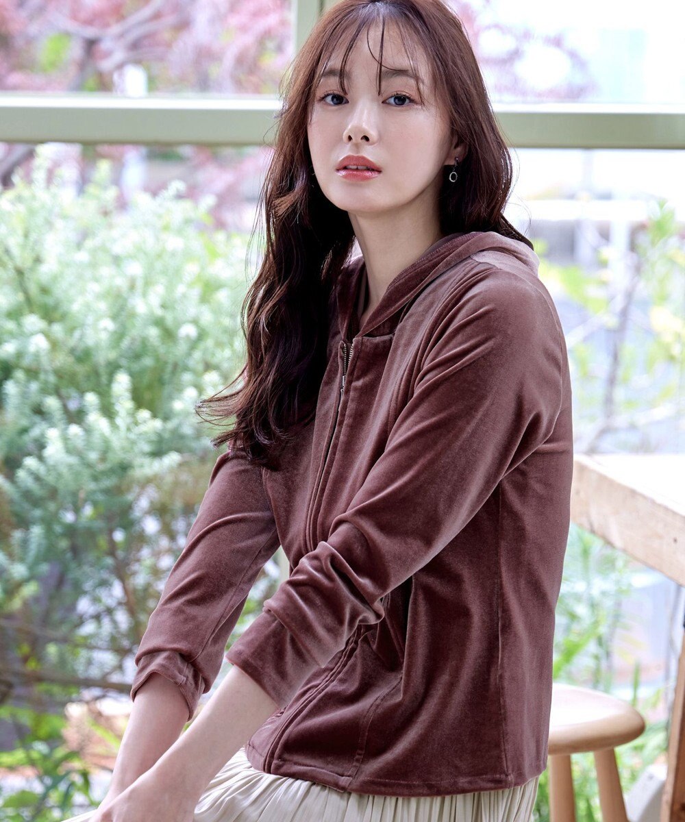 Tiaclasse L 【洗える】ベロアショートパーカー 