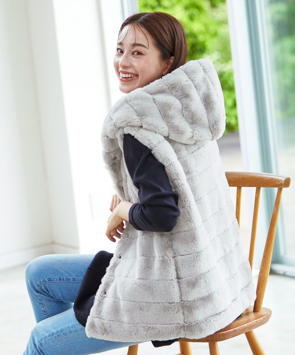 Tiaclasse 【2WAY】着回し自由のリバーシブルキルトフェイクファーベスト 