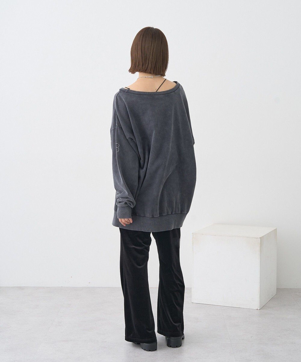 earth music&ecology ランダム刺繍オフショルプルオーバー 