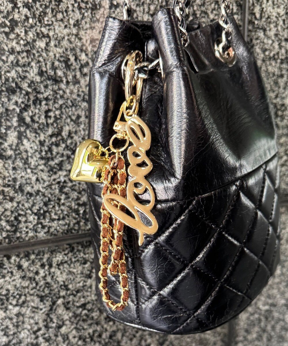 Phoebe スウェードチェーンハートバッグチャーム　ブラウン　ゴールド 