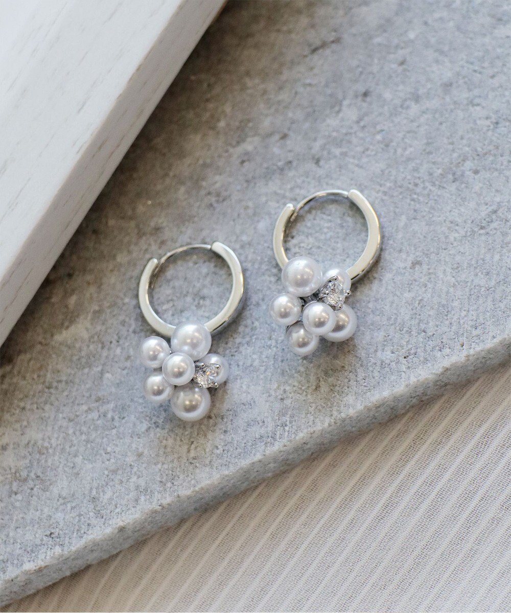 Tiaclasse 【選べる２タイプ・金属アレルギー対応】フルーツパールピアス 