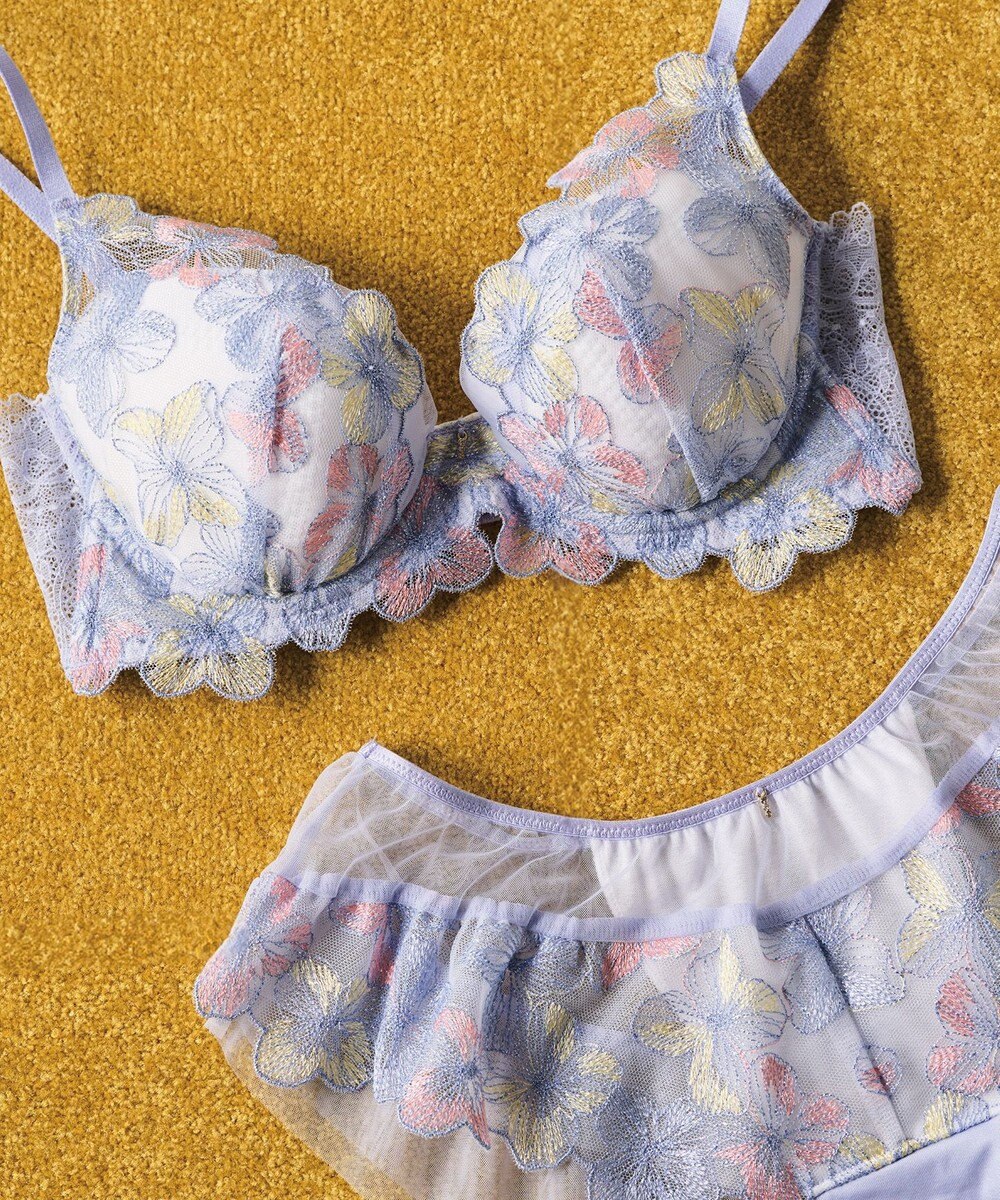 AMPHI ブラジャー ふっくらまる胸キープ 脇高設計 脇・背中スッキリ【Hold Day Bra】 BYJ311 アンフィ／ワコール 