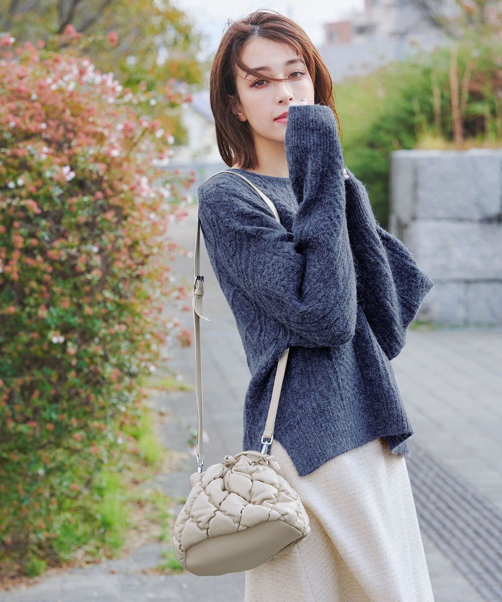 Tiaclasse キルティング巾着ショルダーバッグ 