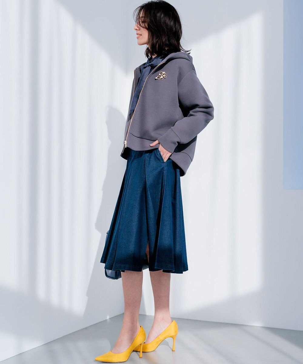 組曲 フード付きバックフリル パーカー 