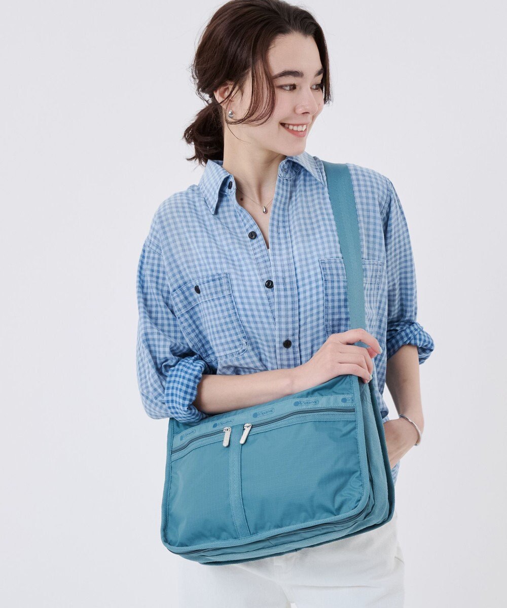 LeSportsac DELUXE EVERYDAY BAG/ブルーインディゴ 