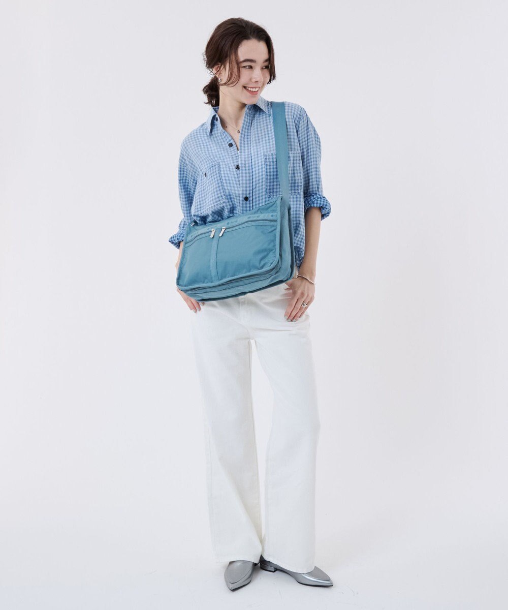 LeSportsac DELUXE EVERYDAY BAG/ブルーインディゴ 