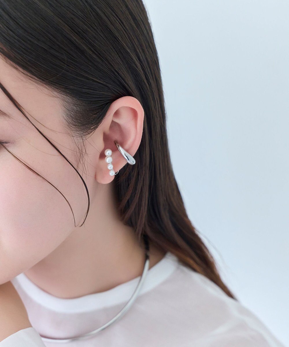 Phoebe 〈シリーズ累計販売10000点突破！〉ドレッシングパールイヤーカフ　シルバー 