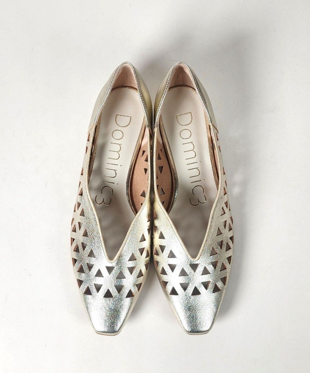 Dominic3 レーザーカット Vカットパンプス 