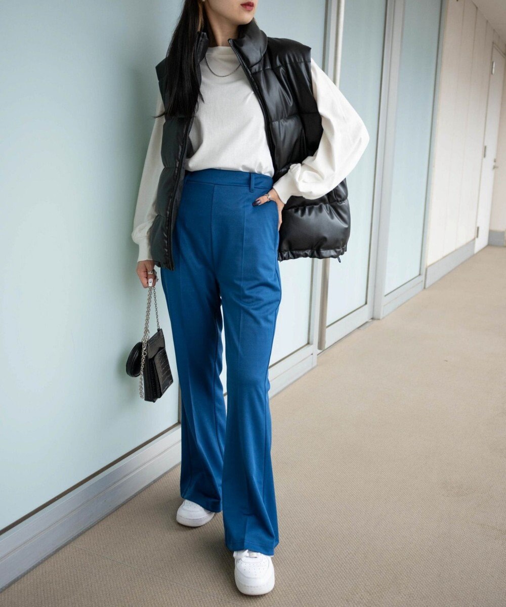 WEGO ポンチセンタープレスフレアパンツ 