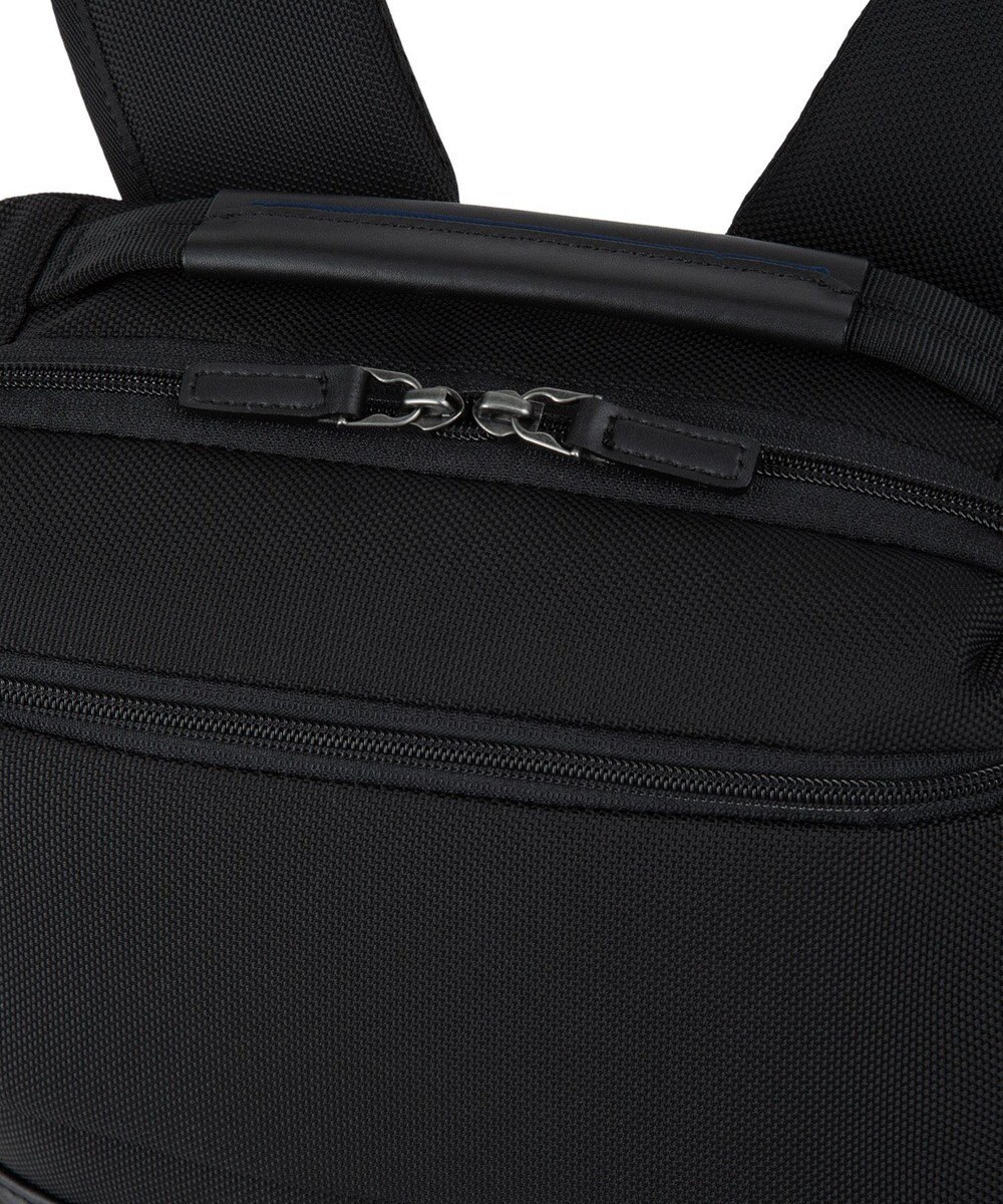 ACE BAGS & LUGGAGE ace. デヴェル ビジネスリュック B4サイズ 15.6インチPC収納 18L 20261 エース 