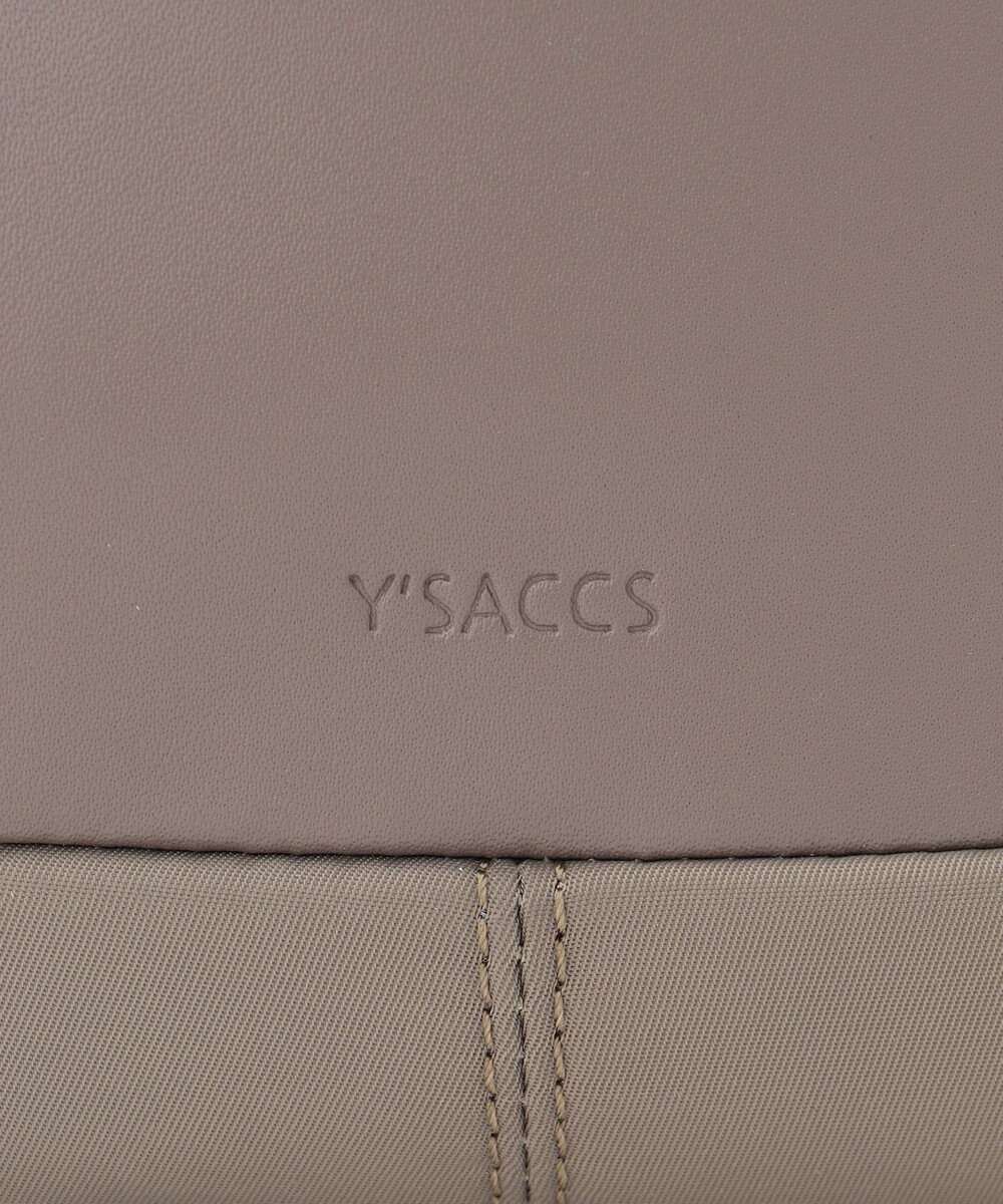 Y'SACCS ブロックモチーフポシェット 