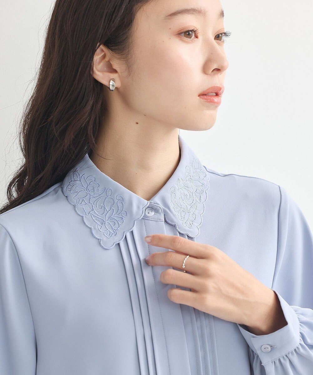 earth music&ecology 刺繍襟ブラウス 