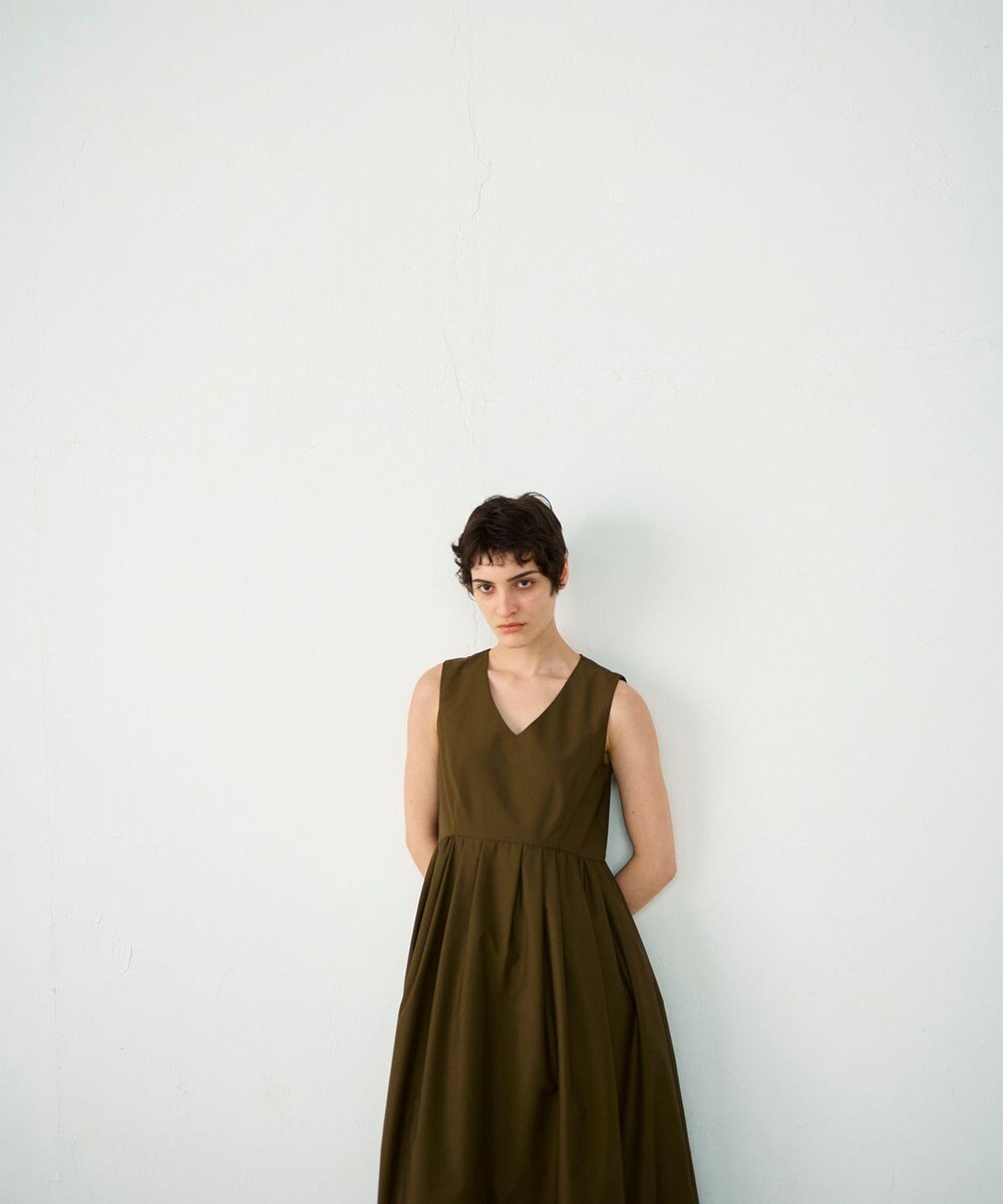 GRACE CONTINENTAL タックフレアロングワンピース 