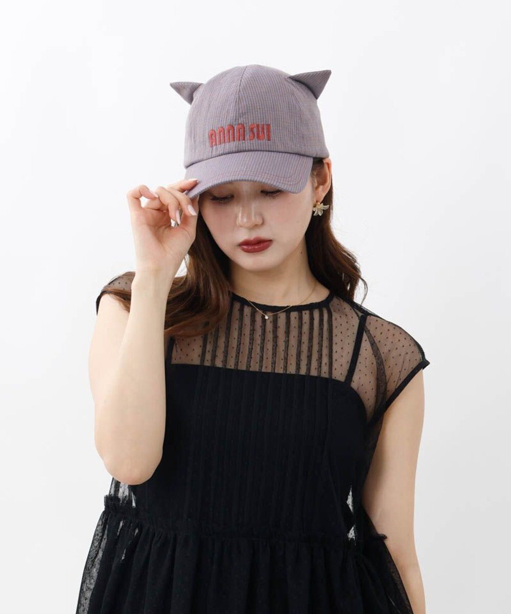 AURORA 【 ANNA SUI（アナ スイ）】ネコ耳ロゴ刺しゅうキャップ 