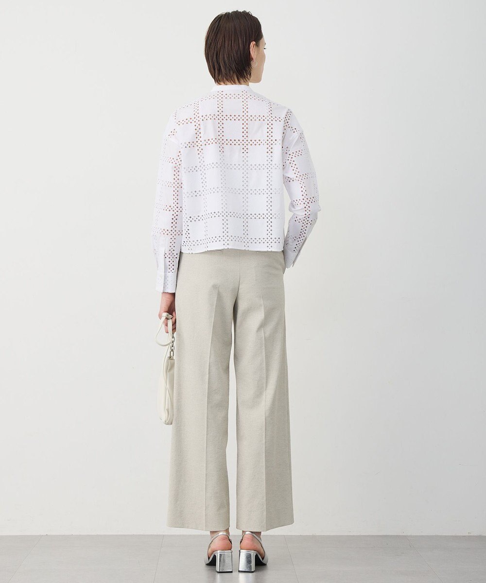 ICB L スクエアエンブロイダリー クロップドシャツ 