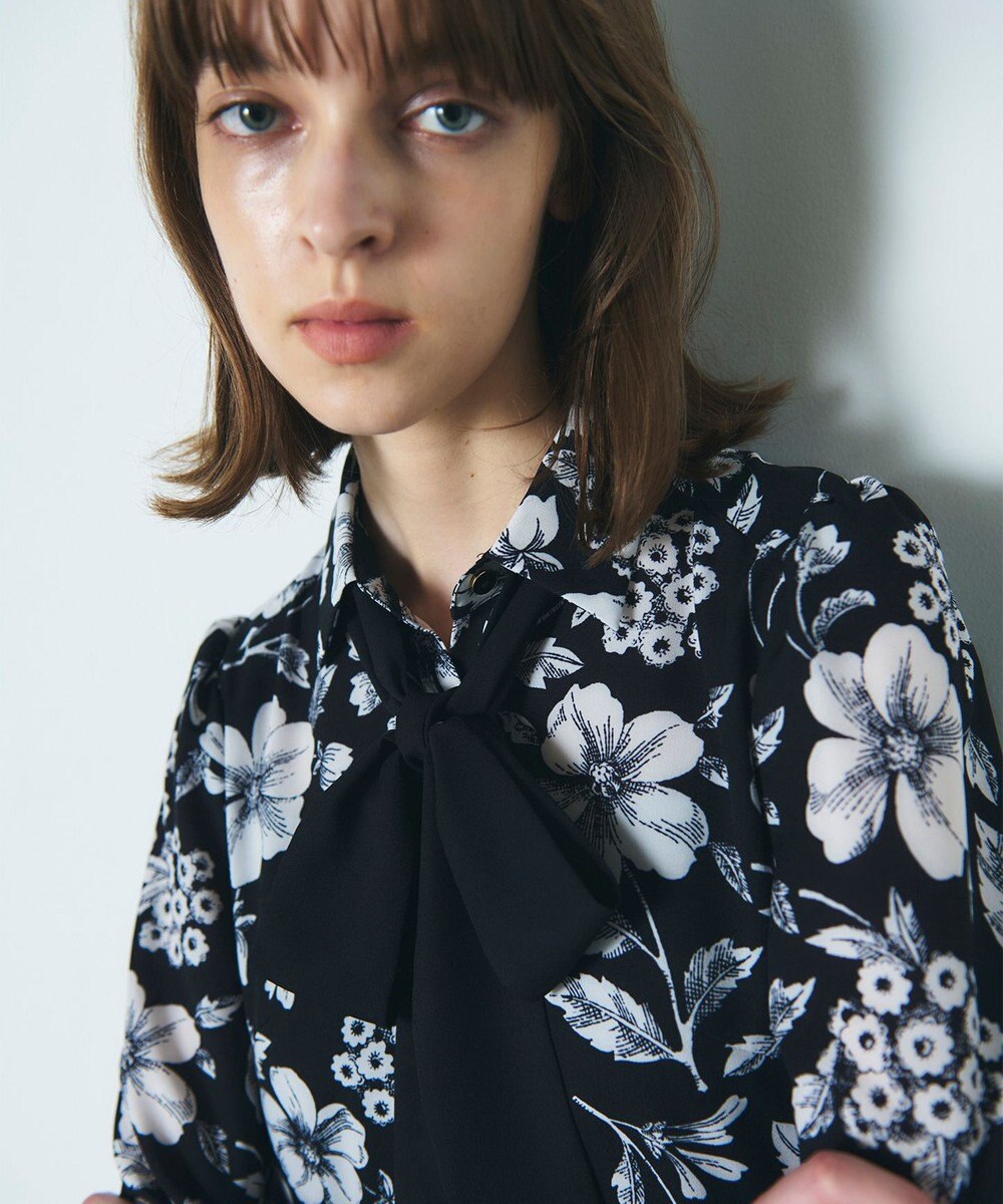 GRACE CONTINENTAL フラワープリントティアードワンピース 