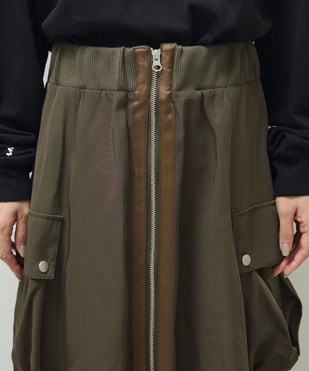Green Parks ・ＳＵＧＡＲ　ＳＰＯＯＮ　ミリタリーフレアスカート 