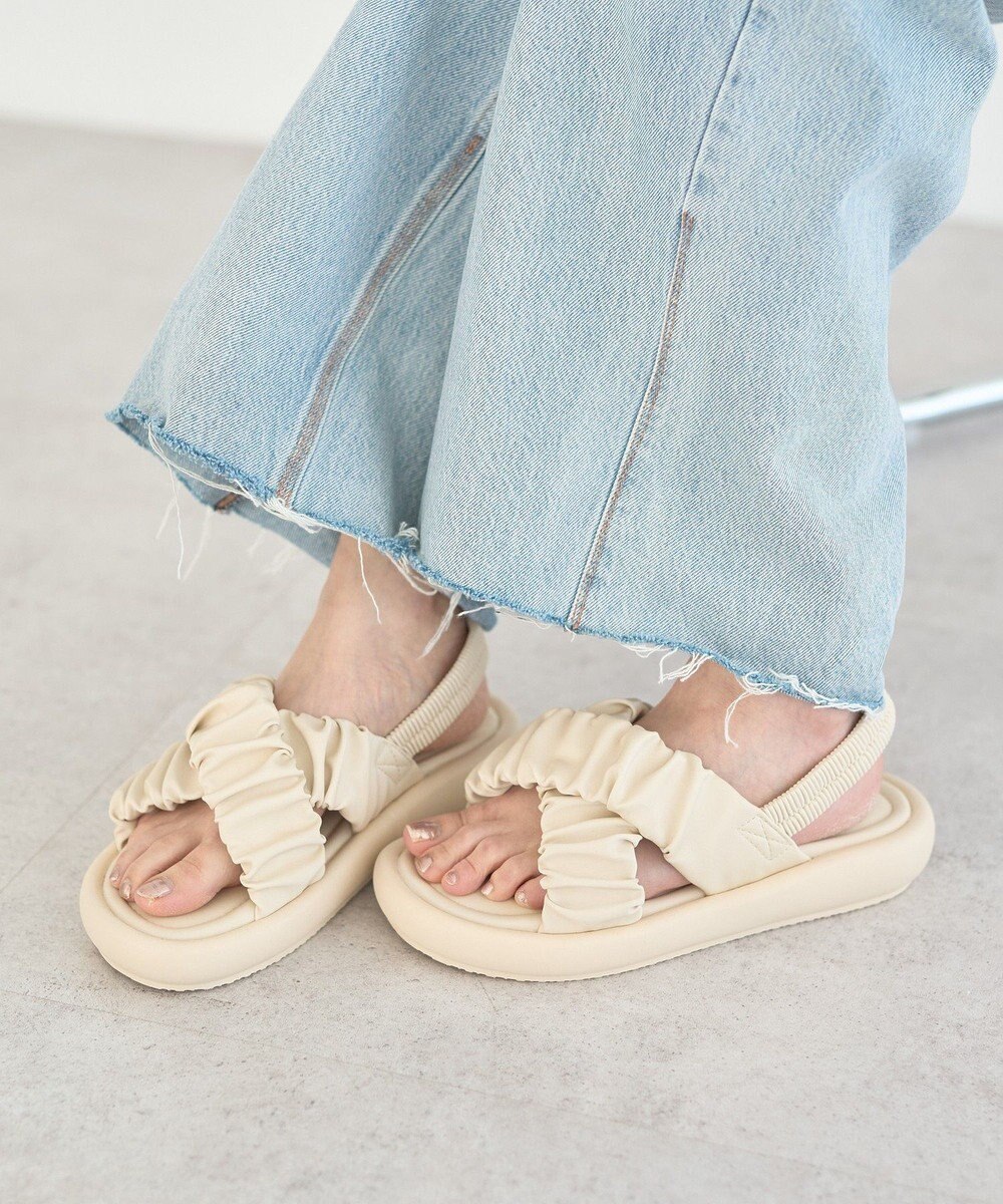 earth music&ecology ギャザークロスサンダル 