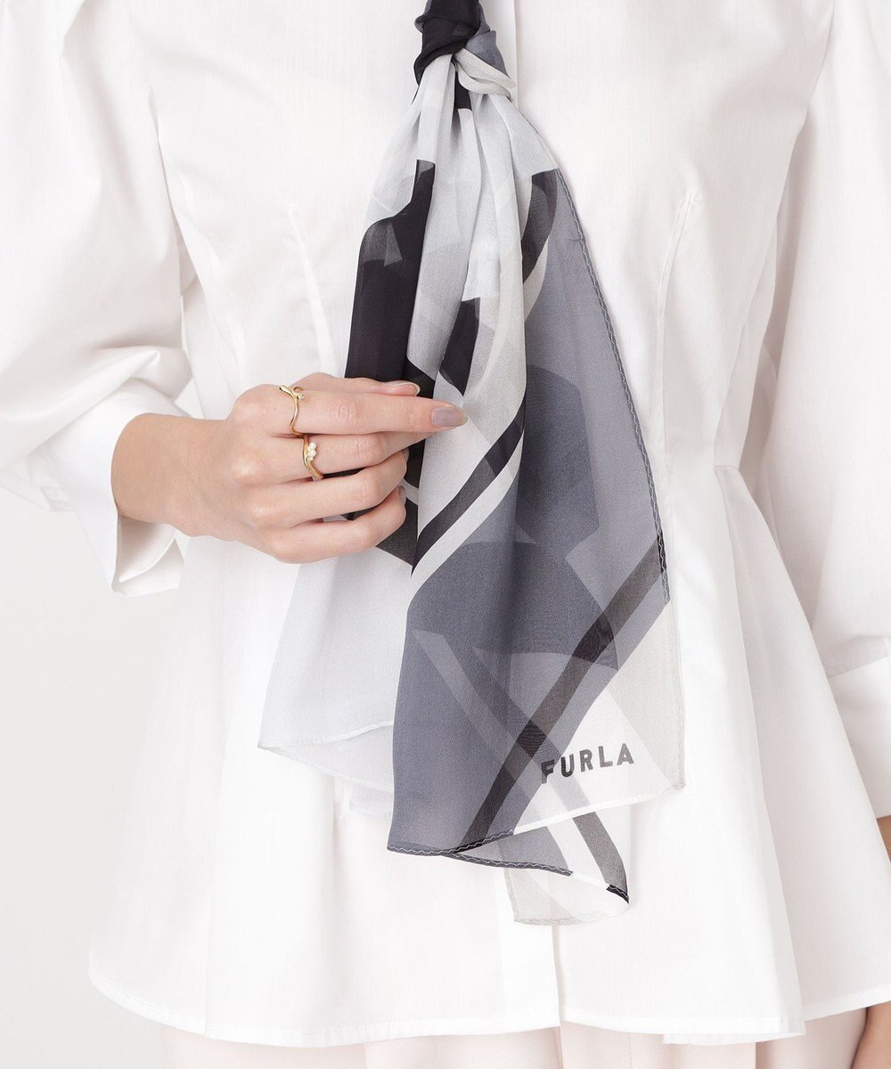 MOONBAT 【シルク100%】FURLA (フルラ) アーチロゴ 幾何学柄 シルクシフォンプリントスカーフ 150cm×35cm 手洗い可能 