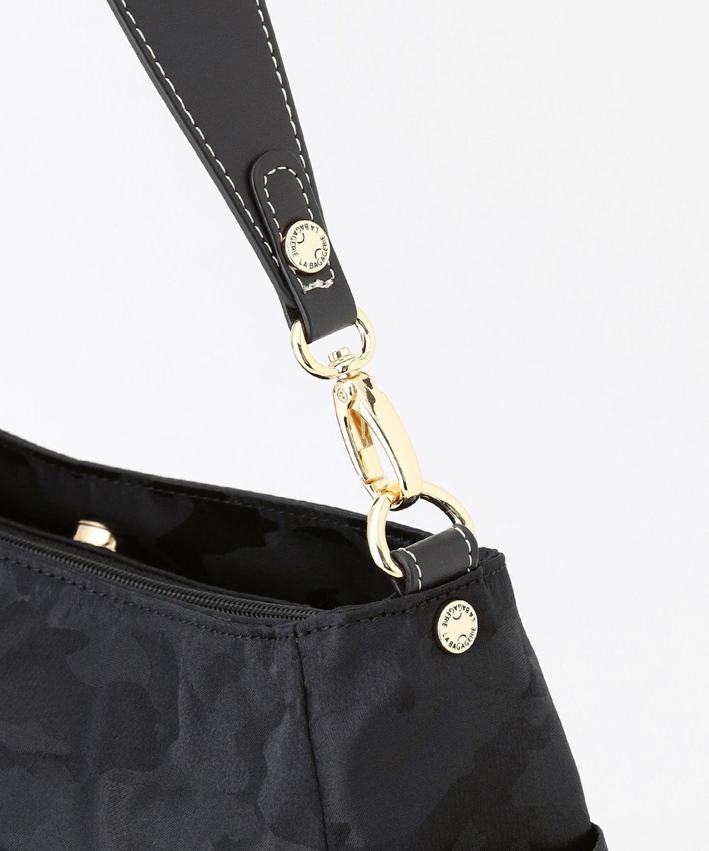 LA BAGAGERIE シャドージャカード 2WAYショルダーバッグ 
