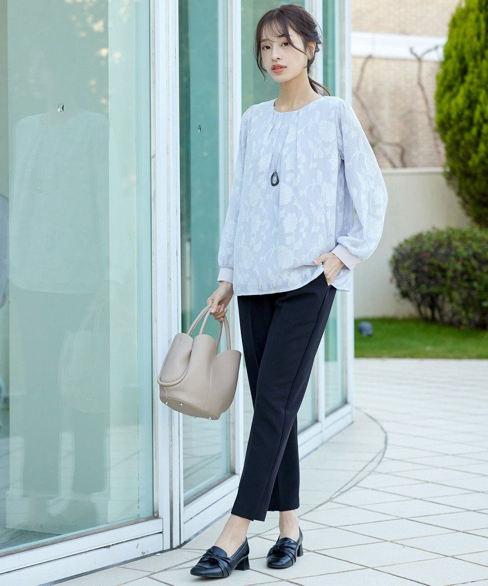 Tiaclasse 【安田美沙子さん着用・ポーチ・ショルダー紐付き】フラワーカットフェイクレザーバッグ 