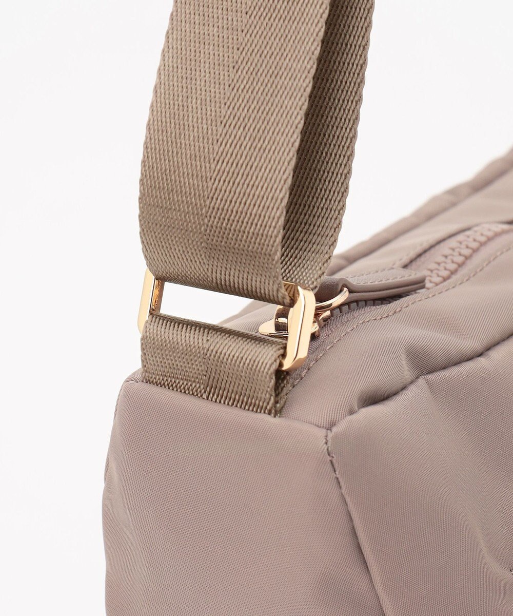 TOCCA 【サスティナブル素材・WEB＆一部店舗限定】NUOTO NYLON POCHETTE ポシェット 