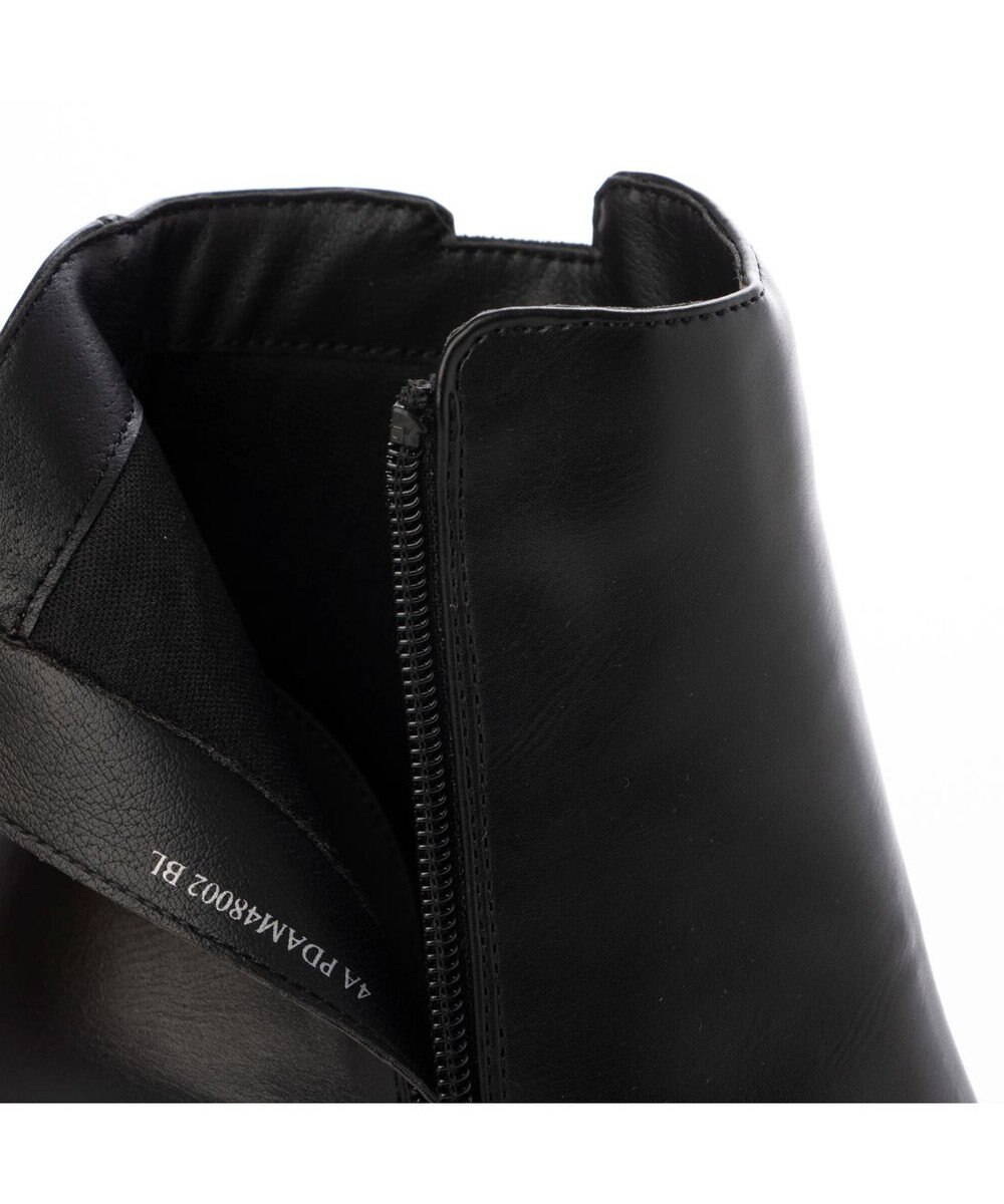 ing <Pitti>2WAYチャームショートブーツ 