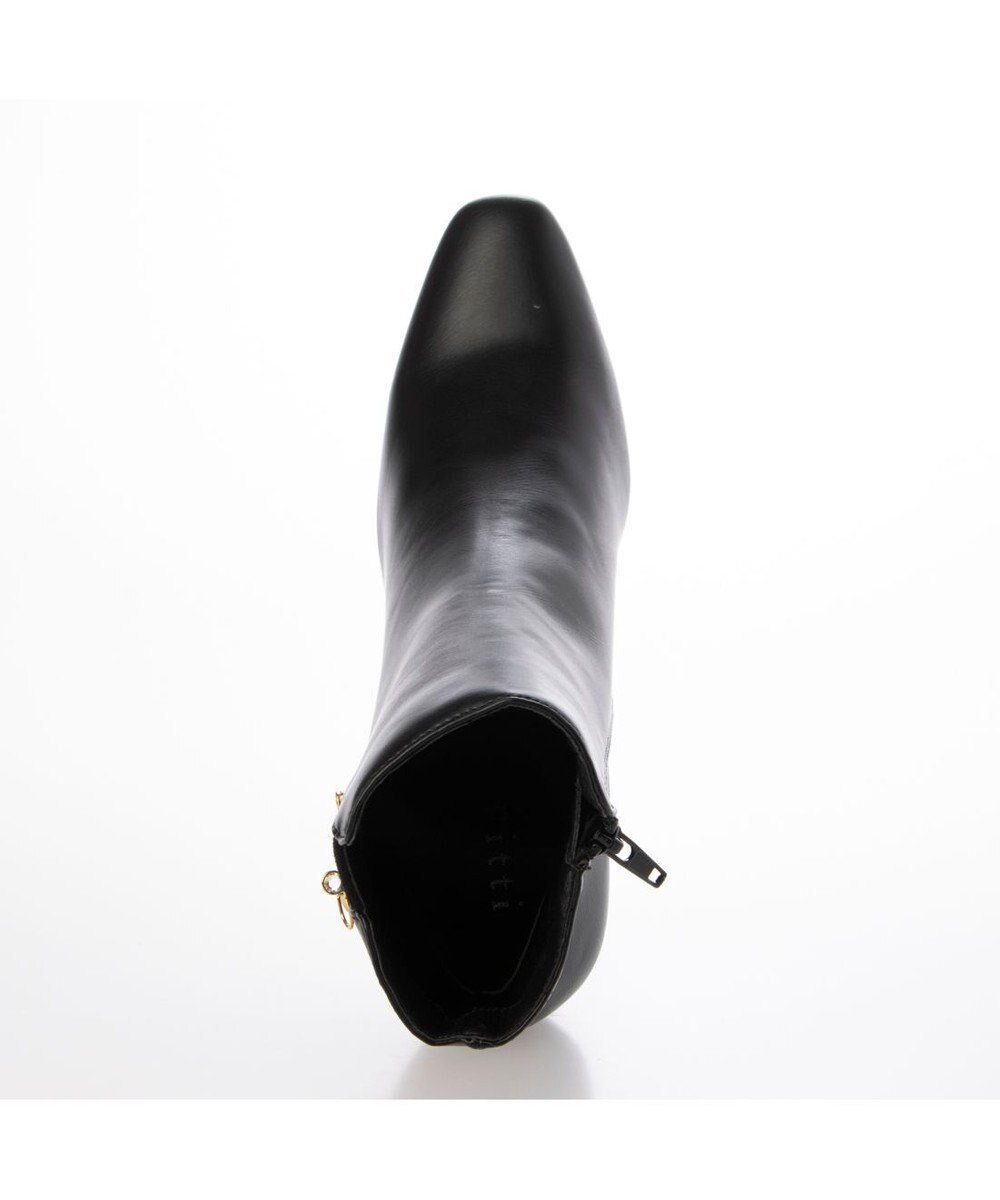 ing <Pitti>2WAYチャームショートブーツ 