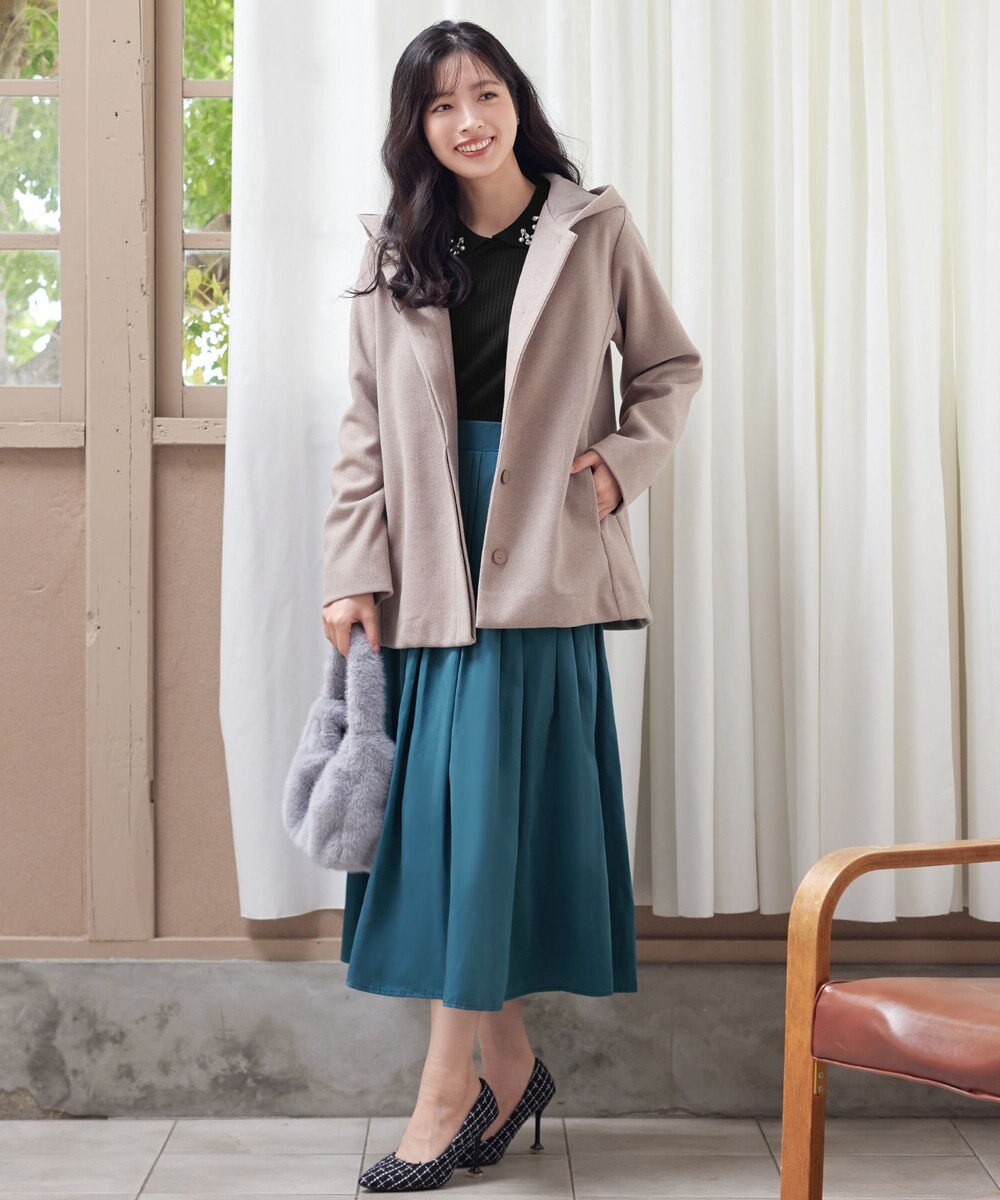 Tiaclasse 襟ビジュー付きニットプルオーバー 