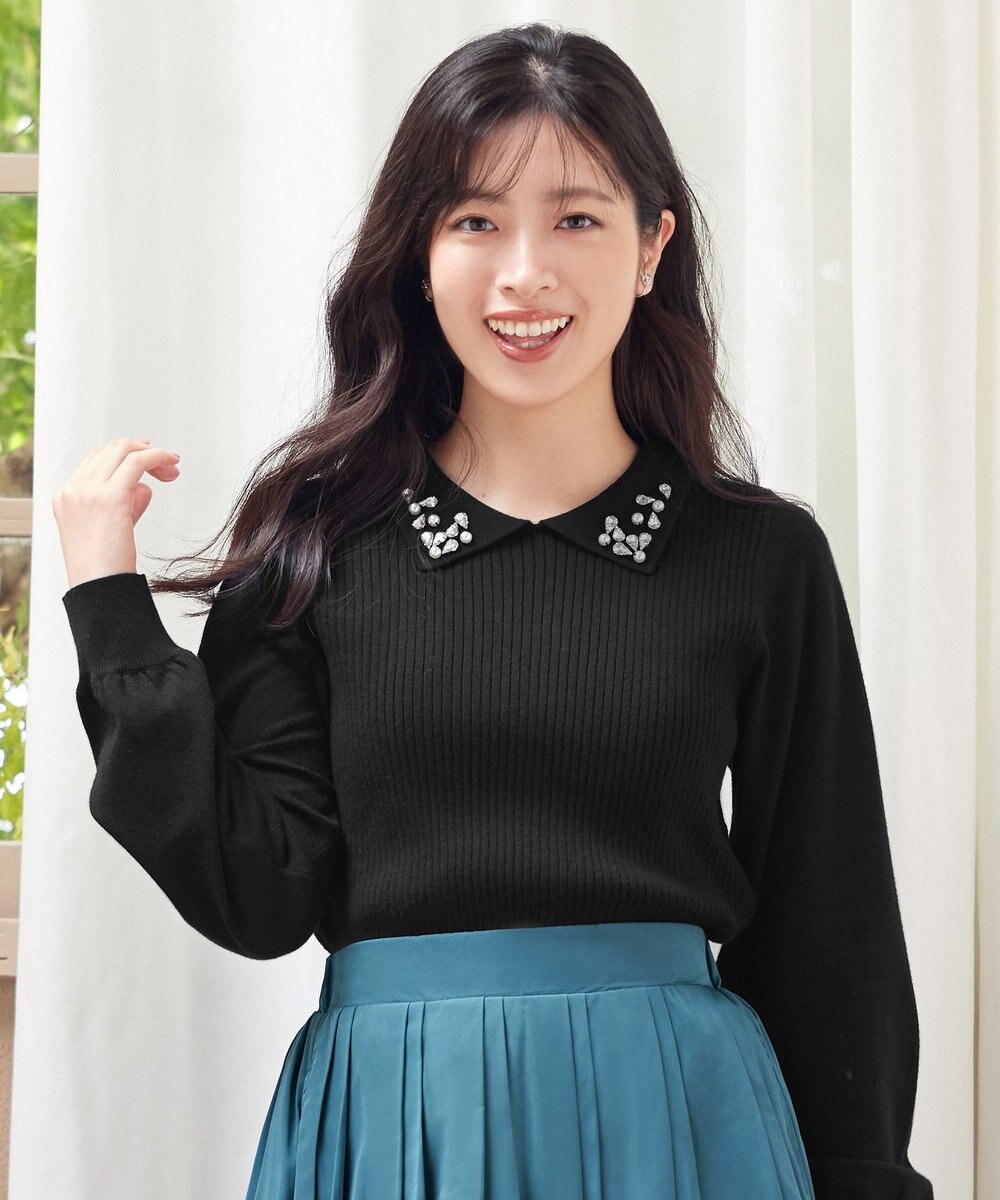 Tiaclasse 襟ビジュー付きニットプルオーバー 