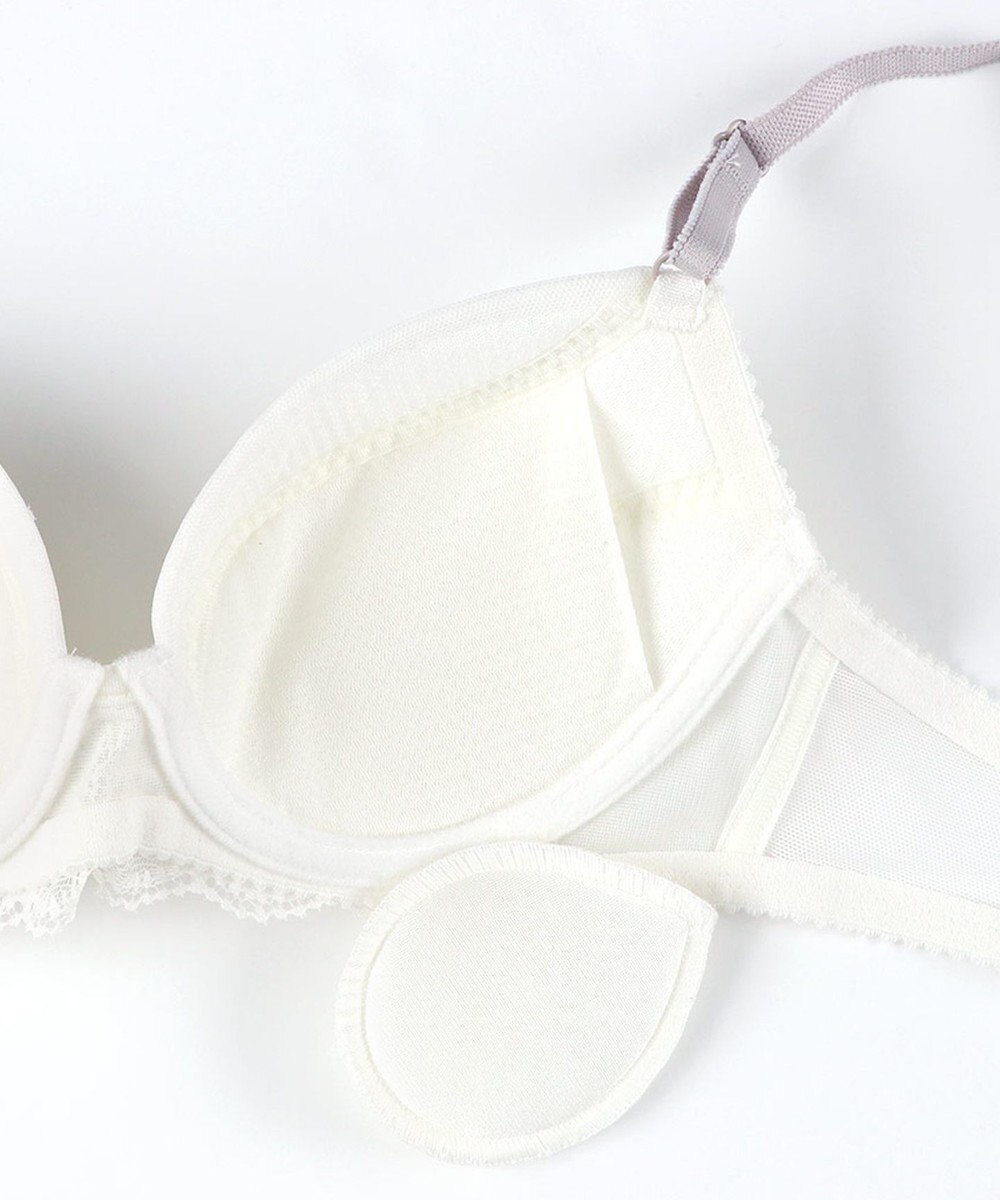 Wing ジュニアブラ カップ別設計 なりたいバストにメイク 【AFTER STEP まるくボリュームがでてきた胸に】 高校生 ブラジャー RB2555 ウイング／ワコール 