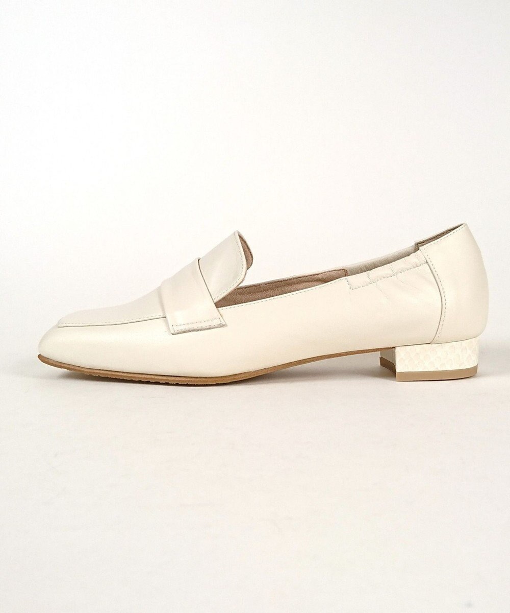 Dominic3 晴雨兼用 サイドギャザー ソフトレザーローファー 