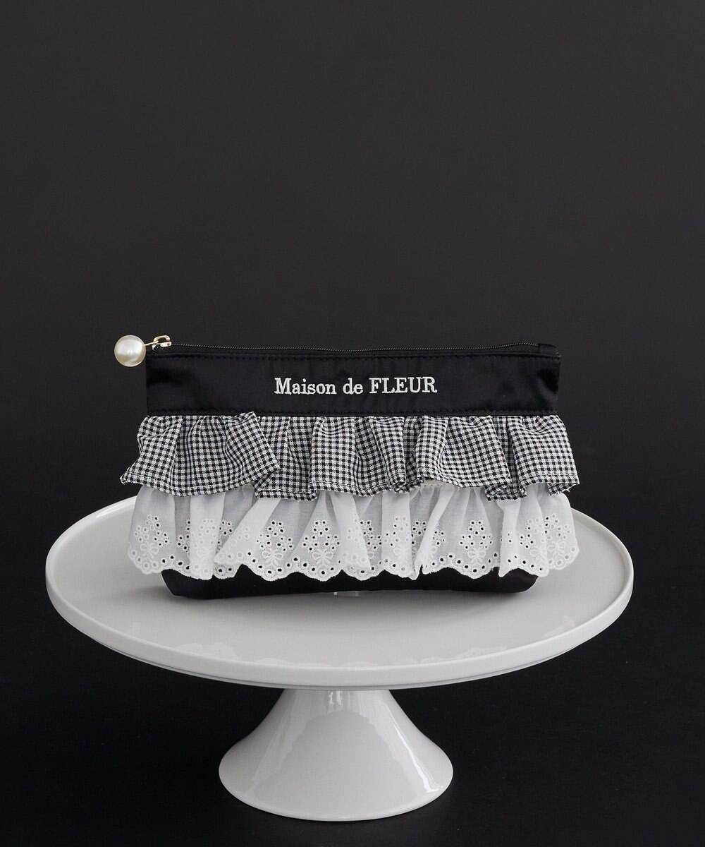 Maison de FLEUR フロントフリルポーチ 