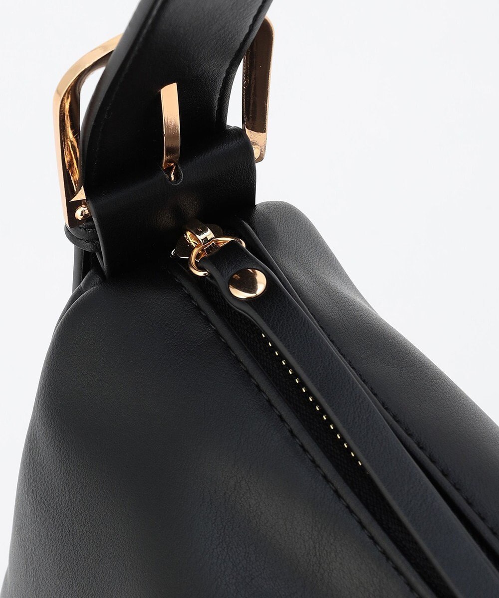 LA BAGAGERIE 【maison vert】 【チェーンチャーム・ミニポーチ付き】2WAYベルトワンショルダー 