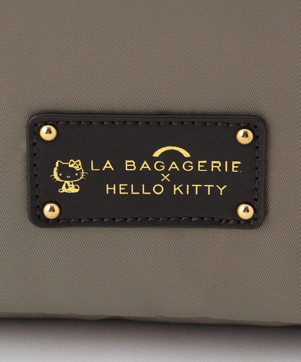 LA BAGAGERIE 【LA BAGAGERIE×HELLO KITTY】リボンチャーム付き　デイリートート　Mサイズ 