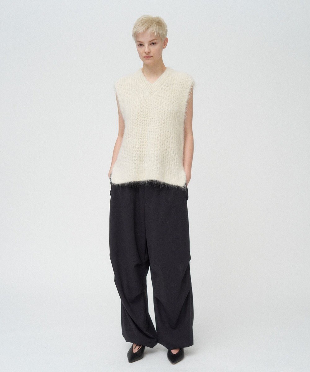 ATON ALPACA FUR | Vネックベスト 
