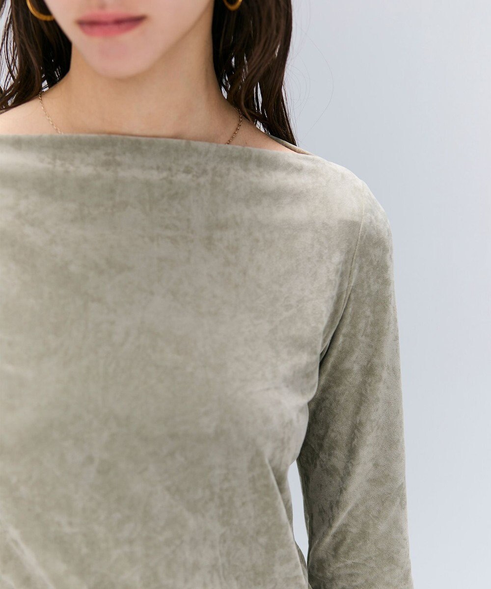 BEIGE， 【洗える・BAILA掲載】BUTLER / ストレッチベロアボートネックカットソー 