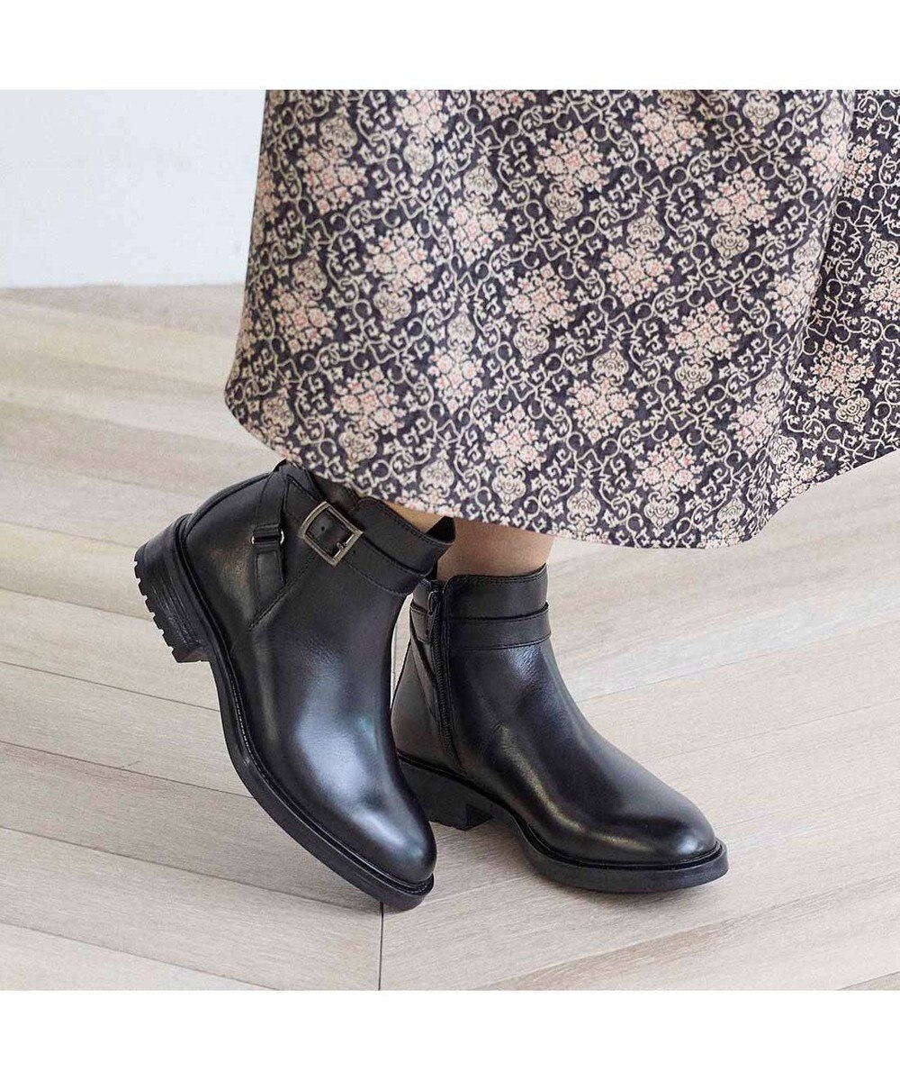 ing <ing>【WEB限定】クロスベルトデザインショートブーツ 