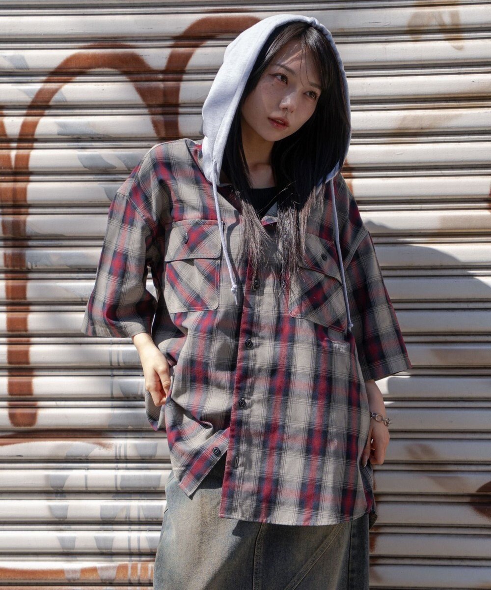 WEGO 【ユニセックス着用ITEM/MLサイズ展開】オンブレチェックフードシャツ（SS） 
