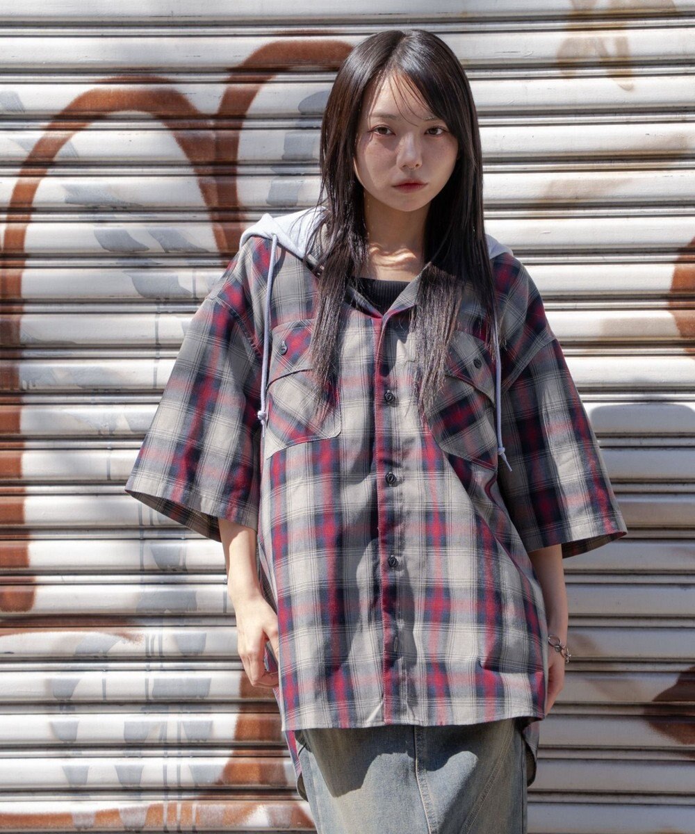 WEGO 【ユニセックス着用ITEM/MLサイズ展開】オンブレチェックフードシャツ（SS） 