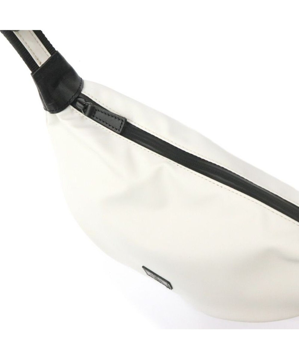 Regalo Felice 【ドラマ使用商品 / 防水 / 軽量】ショルダー小 / REGALO 