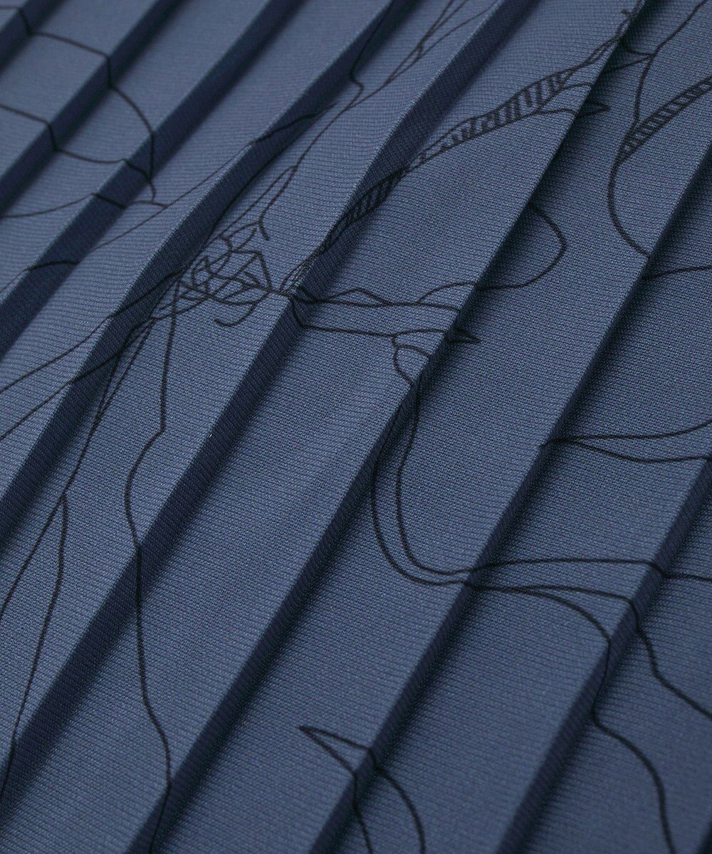 YECCA VECCA ラインボタニカル柄プリーツワンピース 