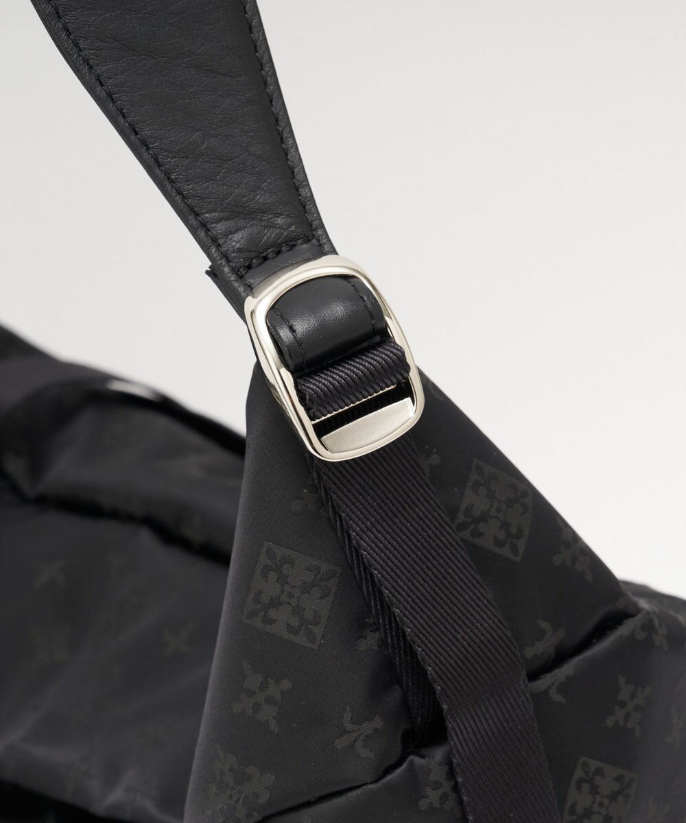 russet ナイロンジャガードメタルバックルショルダーバッグ L(CE-1656) 