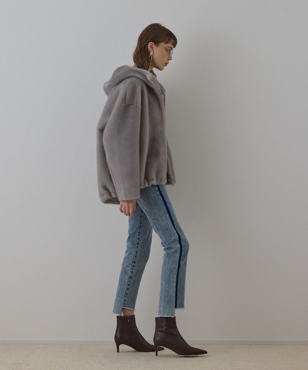 GRACE CONTINENTAL ラインスリムデニムパンツ 